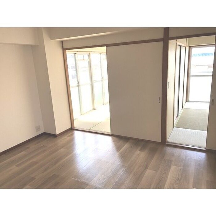 物件内観写真8　(内観写真)