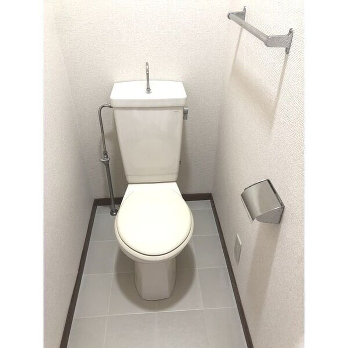 物件内観写真10　(トイレ)