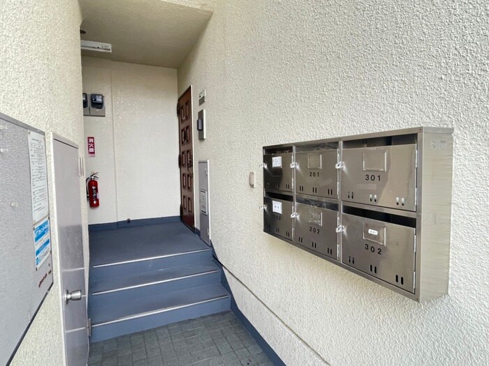 物件外観写真6　(建物設備)