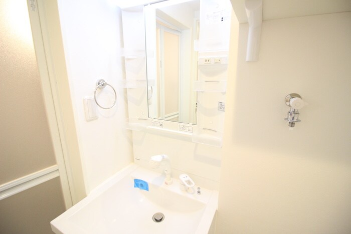 物件内観写真12　(洗面)