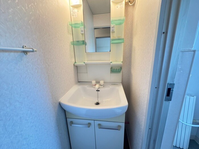 物件内観写真13　(洗面)