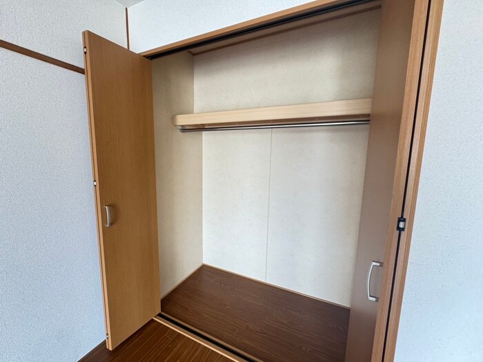 物件内観写真14　(収納)