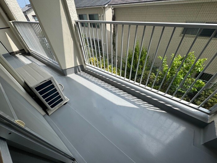 物件内観写真15　(玄関)