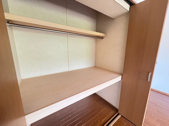 物件内観写真18　(収納)