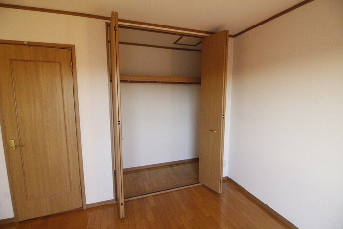 物件内観写真10　(収納)