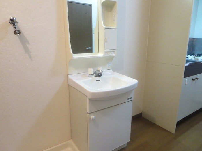 物件内観写真12　(洗面)