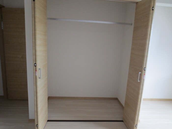 物件内観写真11　(収納)