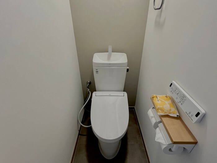 物件内観写真15　(トイレ)