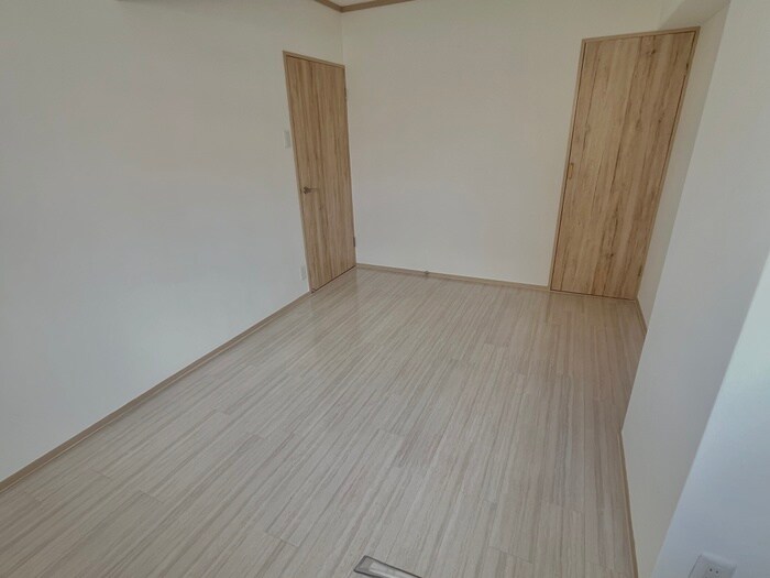 物件内観写真18　(居室)