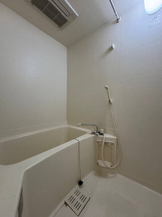 物件内観写真12　(バス／シャワールーム等)