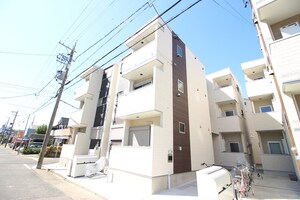 Wing志賀外観写真