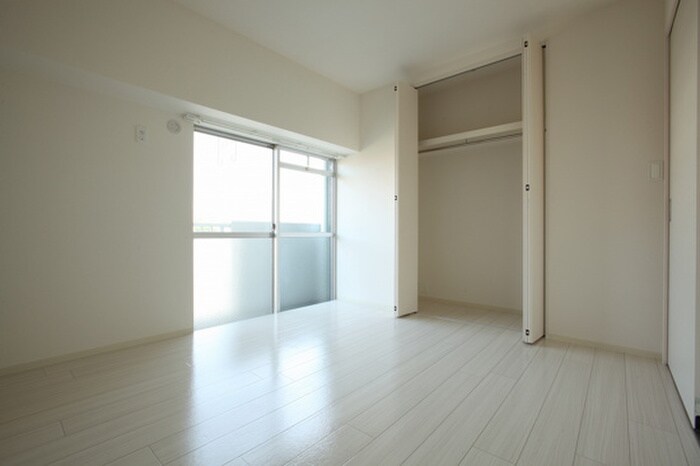 物件内観写真13　(収納)