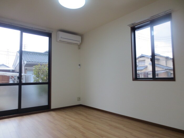 物件内観写真13　(居室)