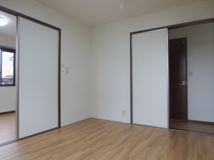 物件内観写真17　(居室)