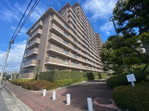 ﾋｭｰﾏﾝｱｲﾗﾝﾄﾞ岩倉A棟（611）外観写真