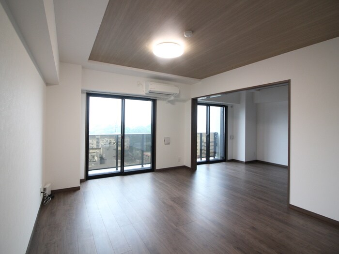 物件内観写真4　(居室)