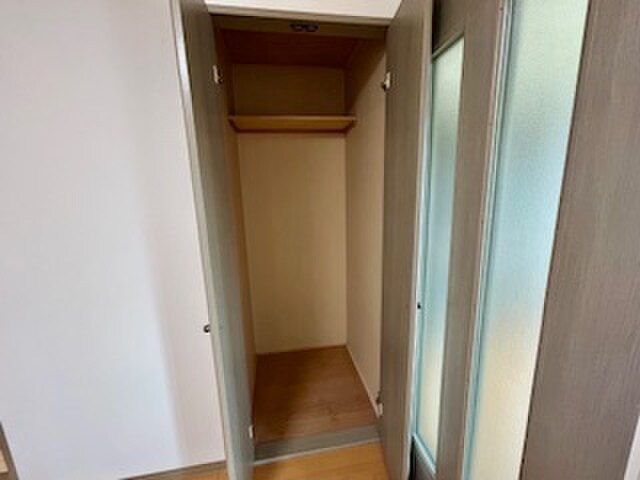 物件内観写真22　(収納)
