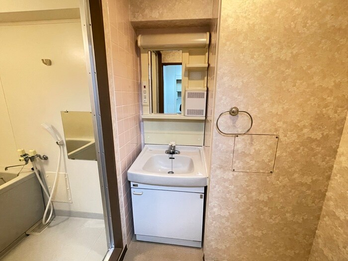 物件内観写真15　(洗面)