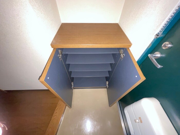 物件内観写真17　(靴箱)