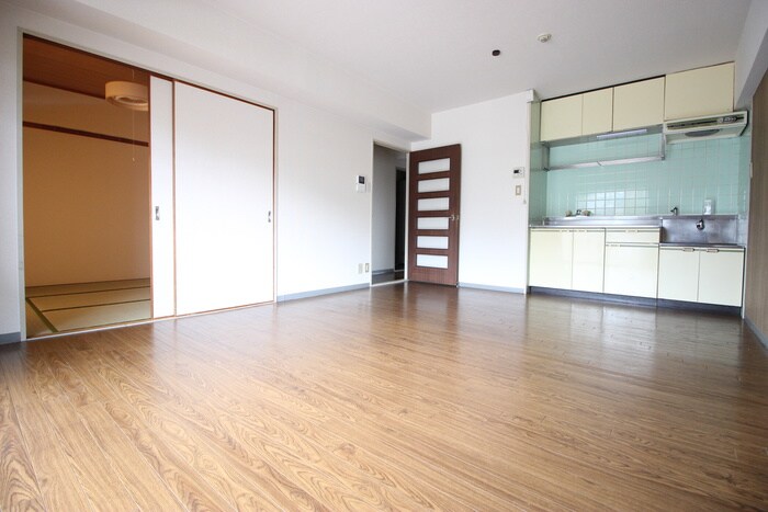 物件内観写真7　(居室)