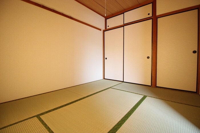 物件内観写真12　(居室)