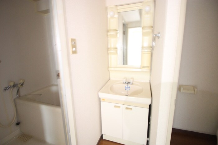 物件内観写真18　(洗面)