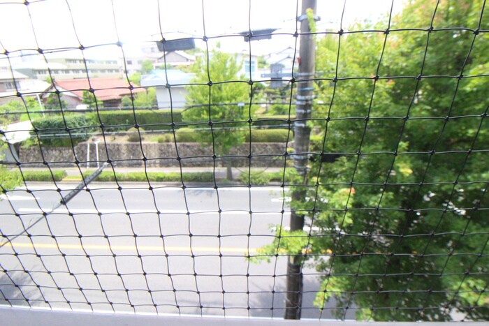 物件内観写真16　(室内からの展望)