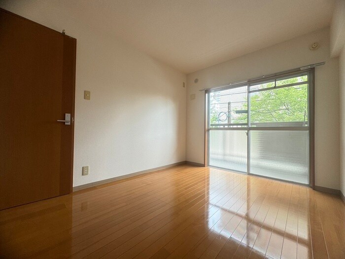 物件内観写真22　(居室)