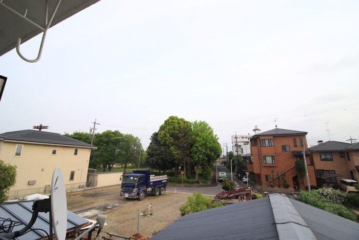 物件内観写真17　(室内からの展望)