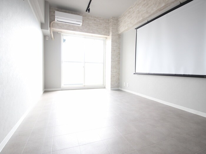 物件内観写真6　(居室)