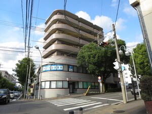 ザ・ウィングス外観写真