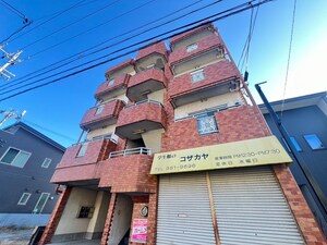 メゾン小坂外観写真