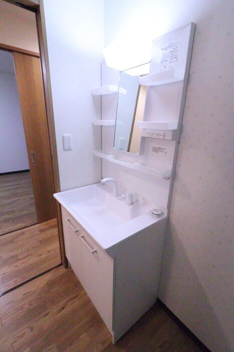 物件内観写真13　(洗面)