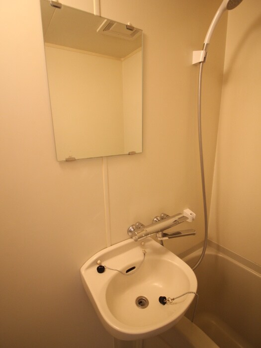 物件内観写真13　(洗面)