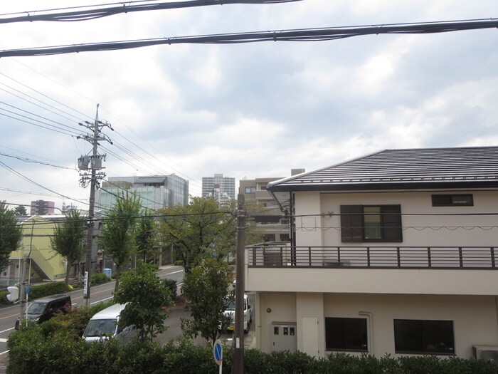 物件内観写真22　(室内からの展望)