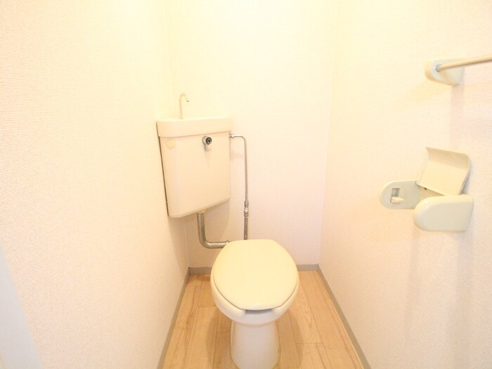 物件内観写真11　(トイレ)