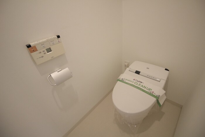 物件内観写真12　(トイレ)