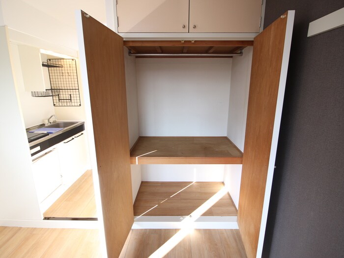 物件内観写真9　(収納)