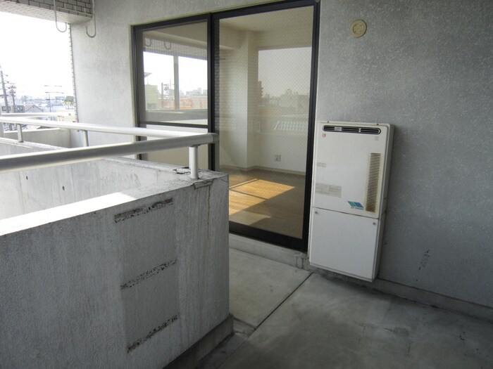 物件内観写真16　(ベランダ・バルコニー)