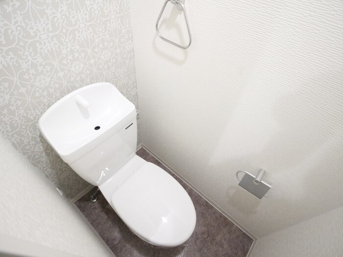 物件内観写真11　(トイレ)