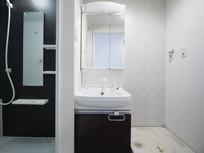 物件内観写真12　(洗面)