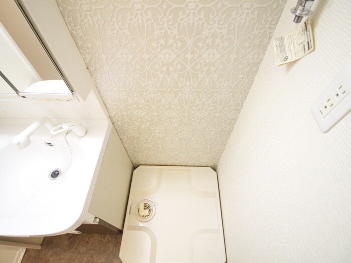 物件内観写真19　(洗濯機置場)