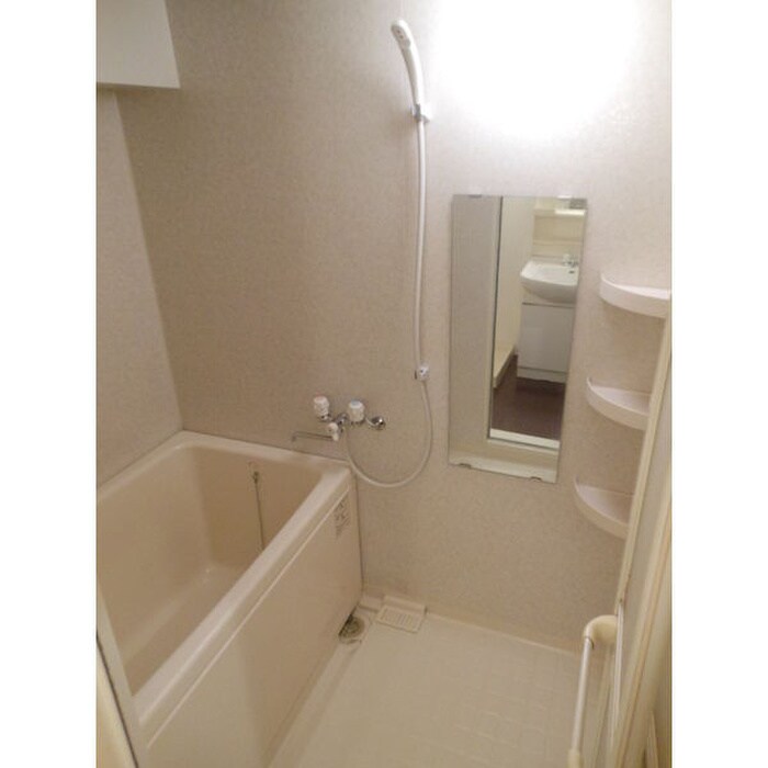 物件内観写真13　(バス／シャワールーム等)