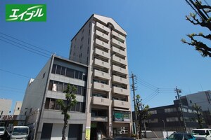 ロイヤル牛巻第一外観写真