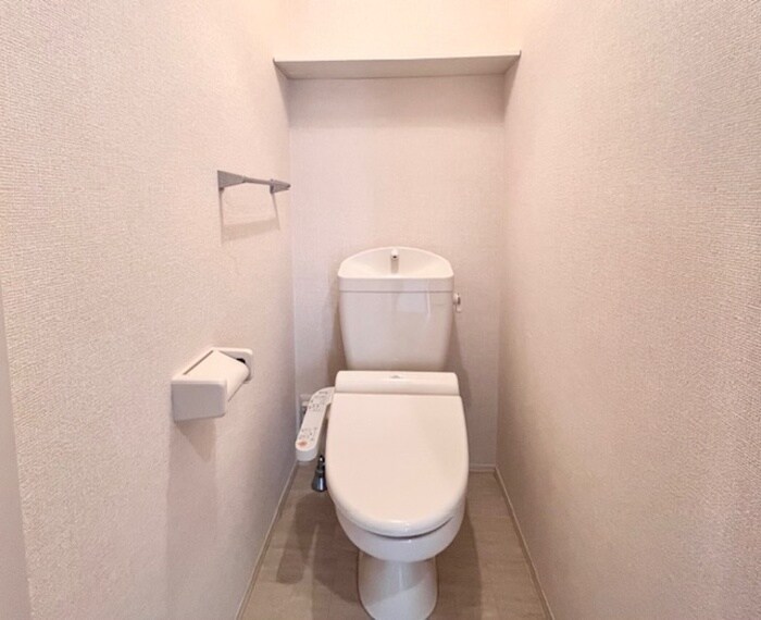 物件内観写真7　(トイレ)