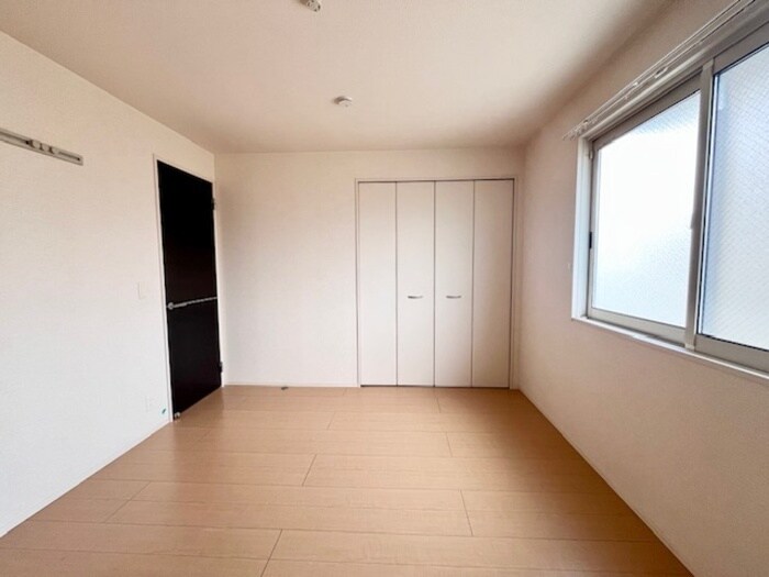 物件内観写真13　(居室)