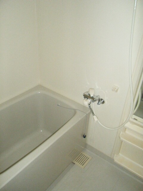 物件内観写真9　(バス／シャワールーム等)