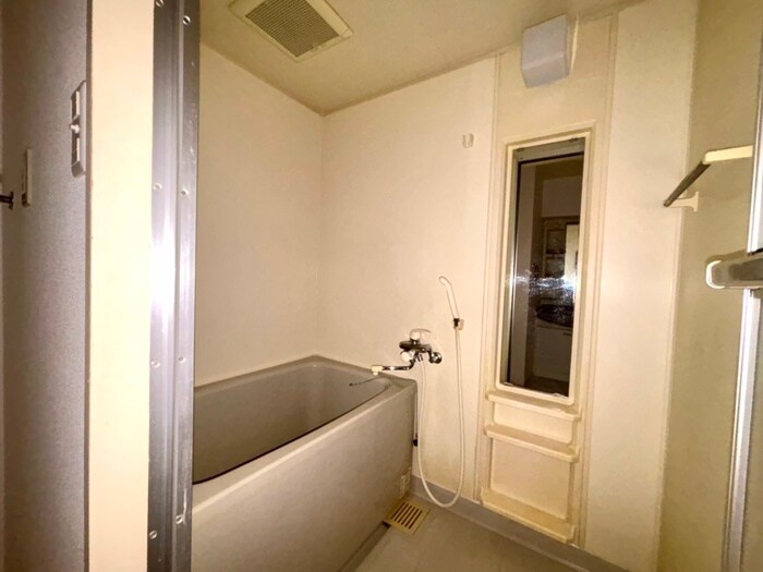 物件内観写真12　(バス／シャワールーム等)