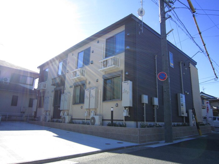 物件外観写真1　(外観写真)