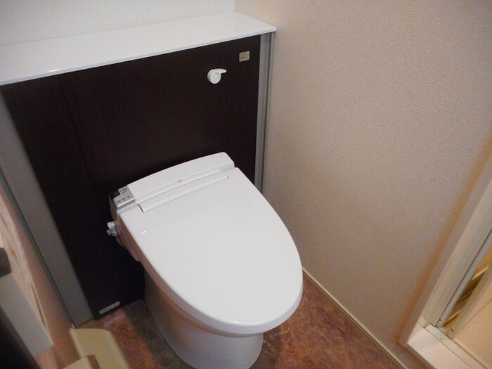 物件内観写真13　(トイレ)